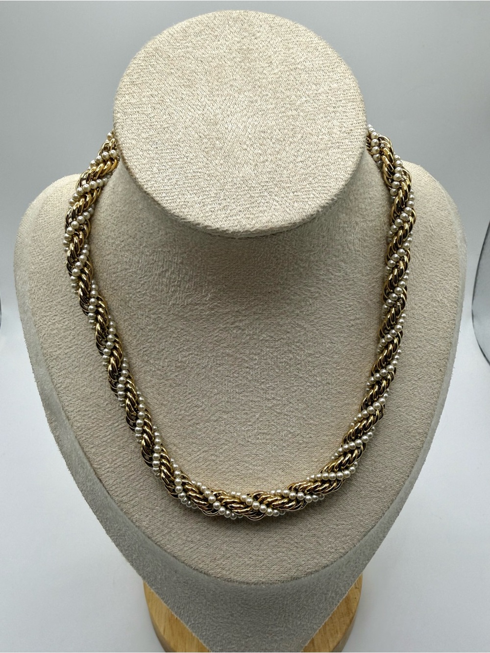 Vintage Sarah Coventry Necklace 16” Signed Gold Tone Choker Necklace